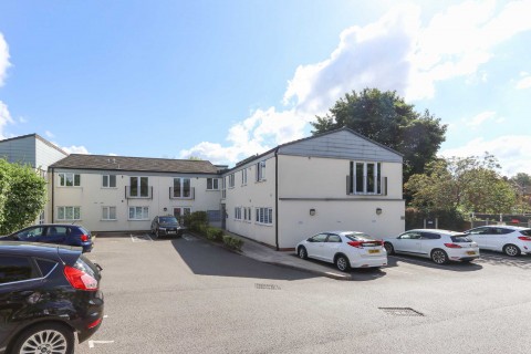 View Full Details for 158 Ladybridge Road, Cheadle Hulme, Cheadle, Cheshire