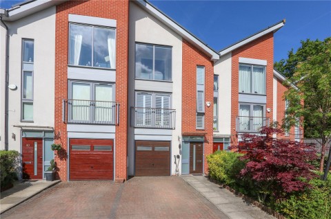 View Full Details for Gatley, Cheadle, Greater Manchester